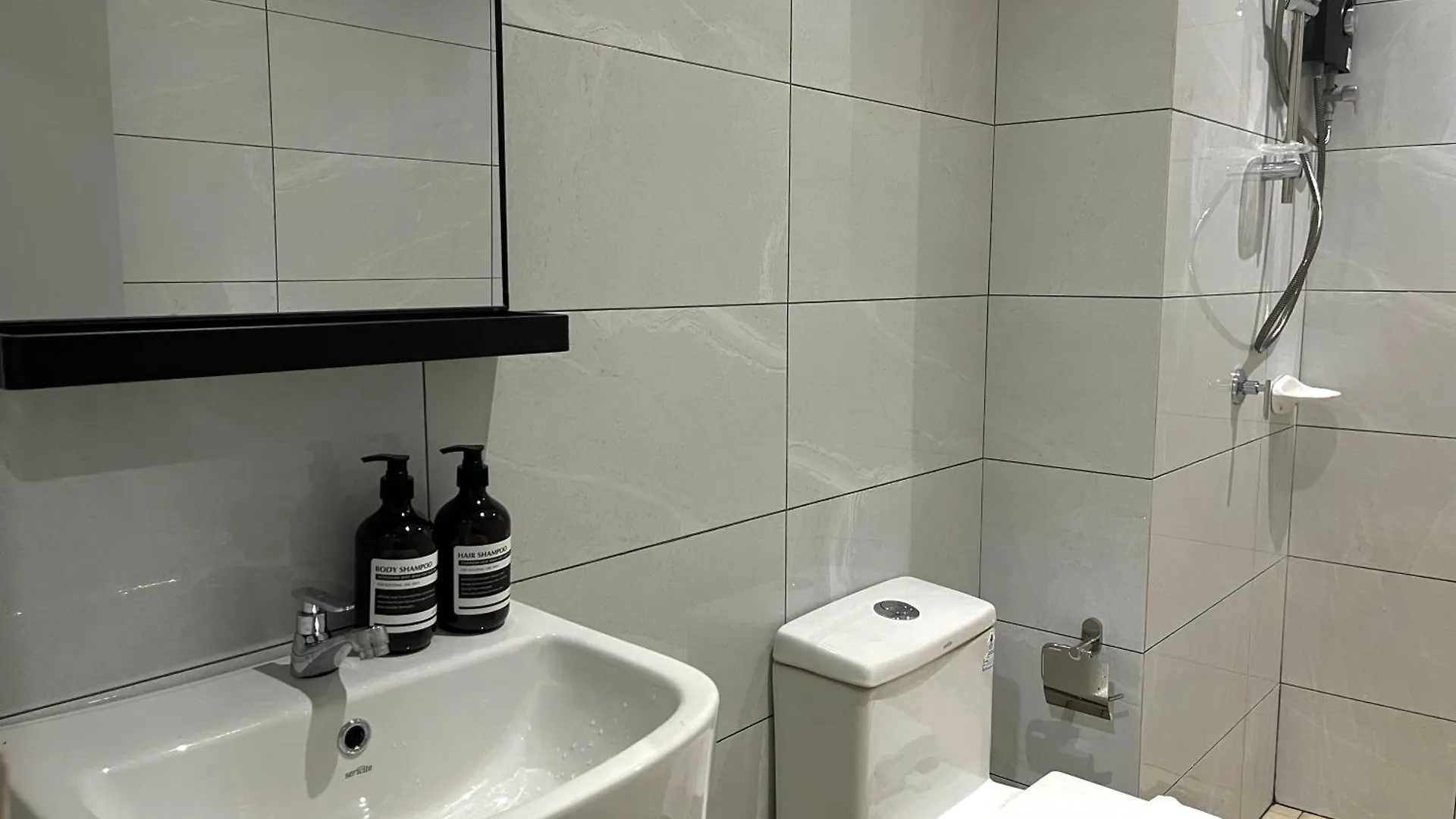 Amber Cove Melaka By Manhattan Group Apartment