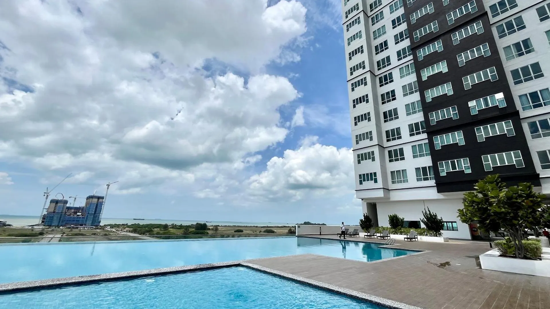 Amber Cove Melaka By Manhattan Group